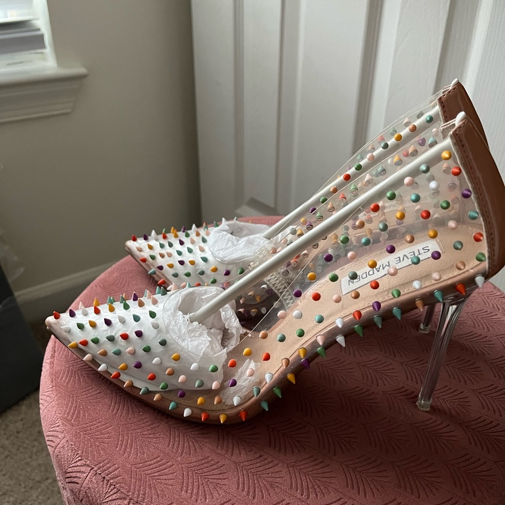 Steve Madden White Pointed Toe Heels with Multicolor Stud Spikes - Picture 3 of 5